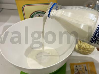 Švelnūs blynai su pienu Žingsnis 1