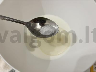 Švelnūs blynai su pienu Žingsnis 4