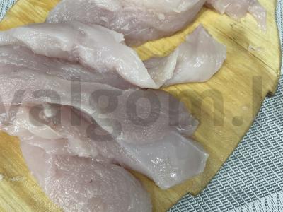 Vištiena su svogūnais „Skani“ Žingsnis 1