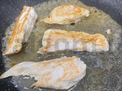 Vištiena su svogūnais „Skani“ Žingsnis 4