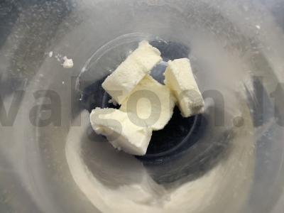 Gėrimas iš kavos, ledų, pieno ir cinamono Žingsnis 1