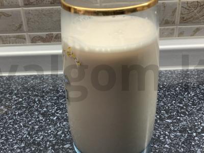 Gėrimas iš kavos, ledų, pieno ir cinamono Žingsnis 5