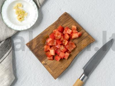 Bulvės su medžiotojų dešrelėmis keptuvėje Žingsnis 3