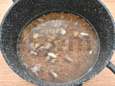 Grikių košė su grybais ir šonine Žingsnis 5