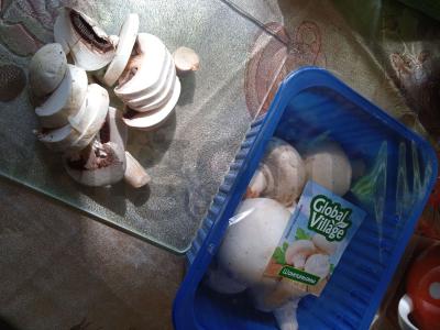 Troškinta bulvė su grybais ir morkomis Žingsnis 1