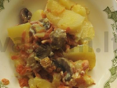 Troškinta bulvė su grybais ir morkomis Žingsnis 6