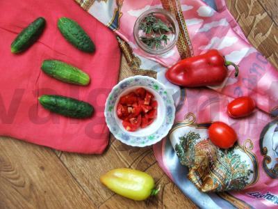 Šiltas bulguro salotas su agurkais ir mėta Žingsnis 4