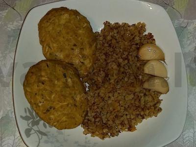 Mėsos kotletai su cukinija „Prival“ pagrindine nuotrauka