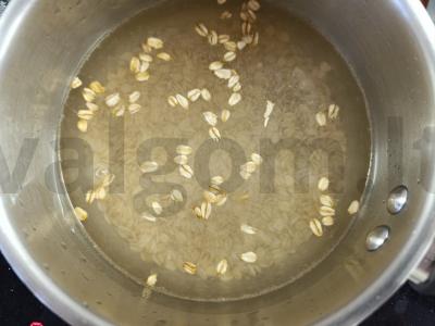 Avižinė košė su bananais ir žemės riešutais Žingsnis 2