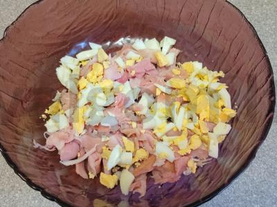 Salotas „Žieminis“ su rūkytomis vištienos krūtinėlėmis Žingsnis 2