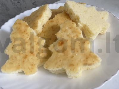 Pieniniai biskvitiniai sausainiai „Eglutė“ pagrindine nuotrauka