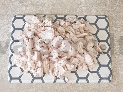 Vištienos, kiaušinio ir svogūno pyragas Žingsnis 2