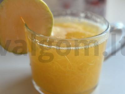 Moliūgų kvapnus gėrimas pagrindine nuotrauka