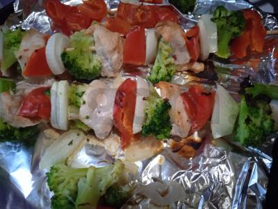 Aštrus vištienos šašlykas, keptas su daržovėmis Žingsnis 5