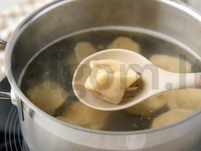 Vegetariški koldūnai su grybais ir bulvėmis Žingsnis 5