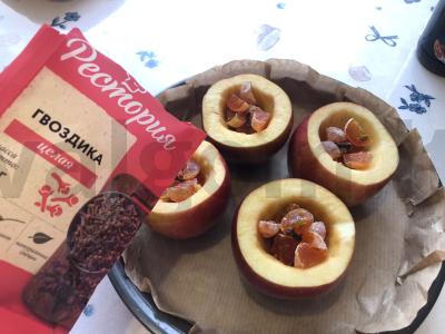 Kepti obuoliai su kumkvatu ir medumi Žingsnis 6