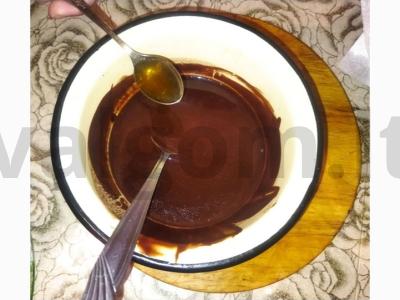 Tortas „Praga“ su kondensuotu pienu Žingsnis 11