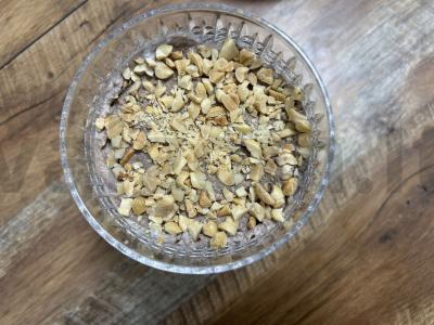 Desertas su šokoladu ir riešutais per 5 minutes Žingsnis 4