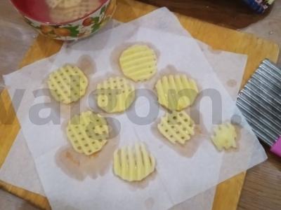 Namų čipsai su prieskoniais Žingsnis 2