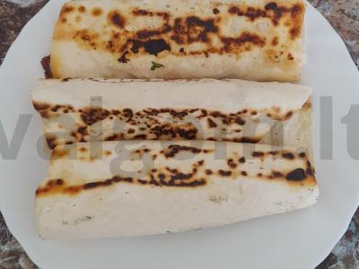 Lavašas su mocarela ir kumpiu pagrindine nuotrauka