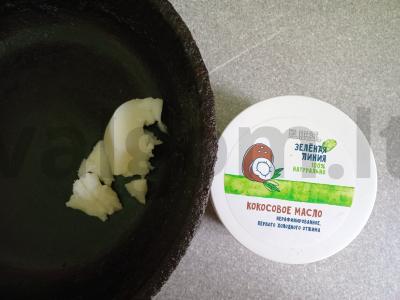 Kepta kukurūza su česnaku ir krapais kokosų aliejuje Žingsnis 1