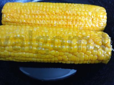 Kepta kukurūza su česnaku ir krapais kokosų aliejuje Žingsnis 2