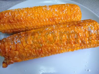 Kepta kukurūza su česnaku ir krapais kokosų aliejuje Žingsnis 5