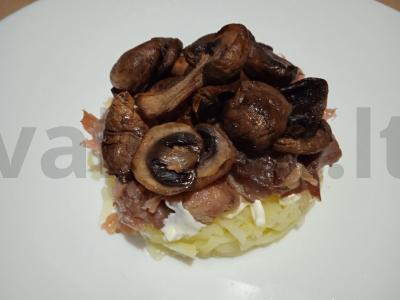 Salotas „Rožinė lašiša po lapės kailiu“ Žingsnis 5