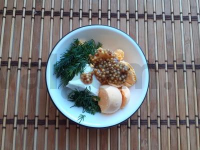 Įdaryti kiaušiniai su varškės sūriu ir krapais Žingsnis 3