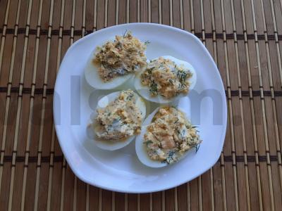 Įdaryti kiaušiniai su varškės sūriu ir krapais Žingsnis 4