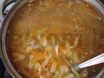 Lengvas lašišos sriuba Žingsnis 3