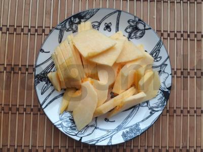 Moliūgas, kepamas su sezamo sėklomis ir prieskoniais Žingsnis 1