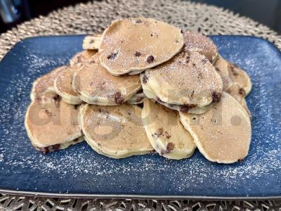 Blynai su šokoladiniais gabaliukais per 30 minučių pagrindine nuotrauka