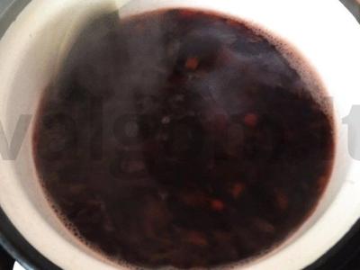 Kiaušiniai iš perpelės, dažyti ciberžole ir karkade Žingsnis 4