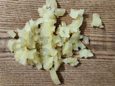 Olivjė su traškiais agurkais Žingsnis 2