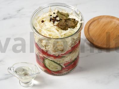 Sluoksniuota kopūstų užkanda žiemai Žingsnis 6