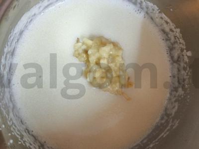 Manų košė su pienu, bananais ir cukrumi Žingsnis 4