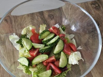 Vegetariškas daržovių salotas su aliejumi Žingsnis 3