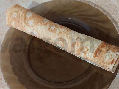 Mini ritinėliai su žuvimi ir agurku Žingsnis 4