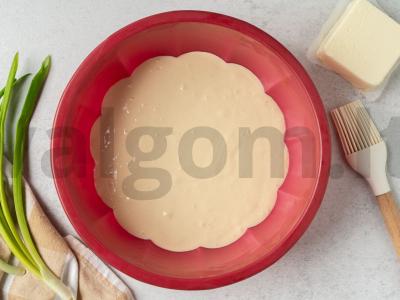 Žaliojo svogūno pyragas Žingsnis 5