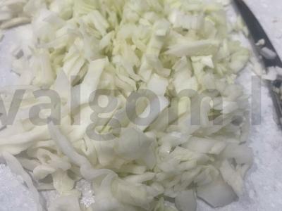 Kotletai „Kopūstų siela“ Žingsnis 1