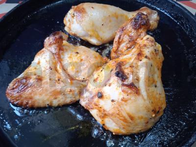 Kepta vištiena aštriame pomidorų marinate Žingsnis 4