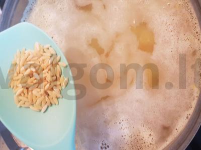 Skani silkės sriuba su orzo makaronais Žingsnis 3