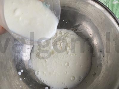 Sūrio paplotėlis su rukola Žingsnis 1