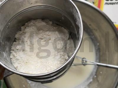 Sūrio paplotėlis su rukola Žingsnis 3