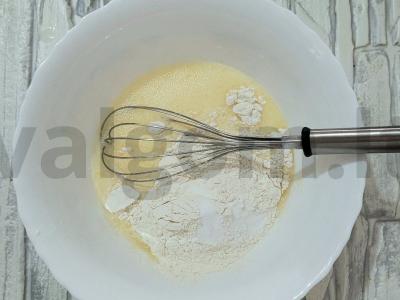 Švelnūs amerikietiški blynai pusryčiams Žingsnis 3