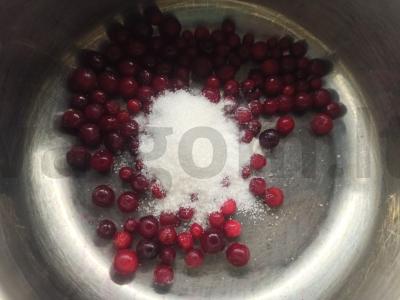 Vanilinis kompotas su miško uogomis Žingsnis 3