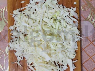 Lengvas salotas „Žirnių karalius“ Žingsnis 1