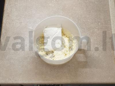 Varškės keksiukai su laimu Žingsnis 4