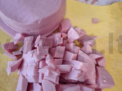 Švelnus olivjė salotas su dešra Žingsnis 4